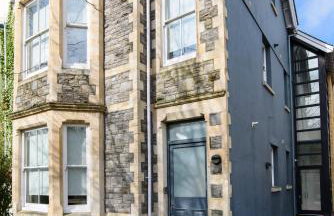 Oakfield Premier Apartments-High Speed WiFi-Smart SelfCheckIn-Central Cardiff Gem - Photo 7