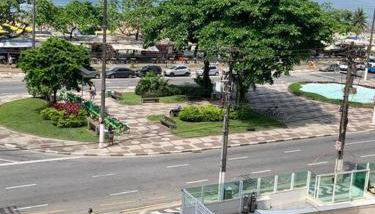 Recém Reformado com dois dormitório com ar condicionado - Foto 1