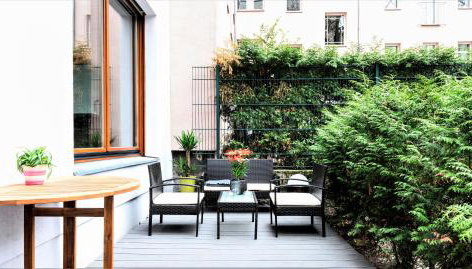 90sqm 2BR Design Gem - outdoor terrace - Foto 4, Garden view
