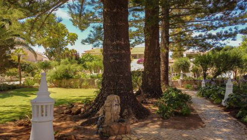 Sunny Seaside 1 bedroom apartment in Praia da Luz - Foto 2, Garden
