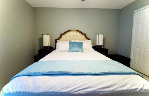 Main Villa 15 mins from Theme Parks & MCO - Foto 20