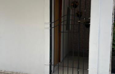 Suíte com cozinha em área nobre - Foto 10