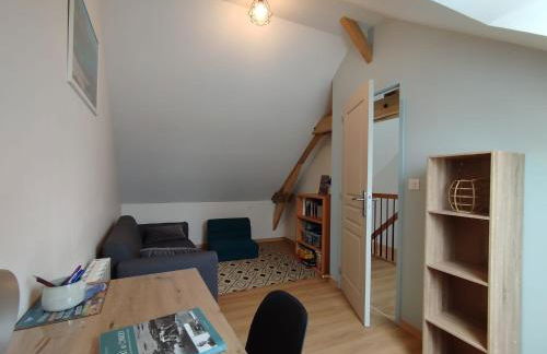 Le Pommier Gite neuf avec parking privé clos - Foto 14