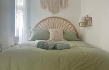 Boho Breeze - 1 bed apartment near the sea - Photo 17