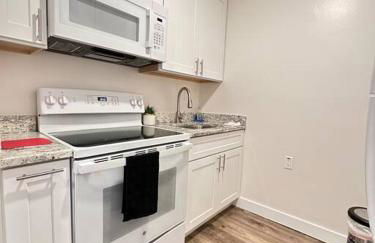 Cozy 1 bedroom Apartment in Downtown Gadsden, AL - Photo 10