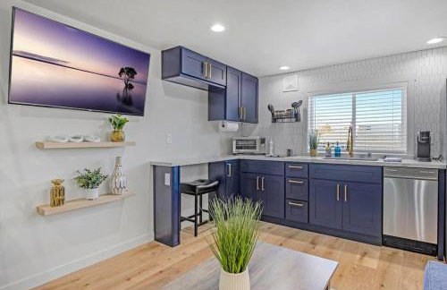 Rucker Avenue Cozy Bungalow - Photo 5