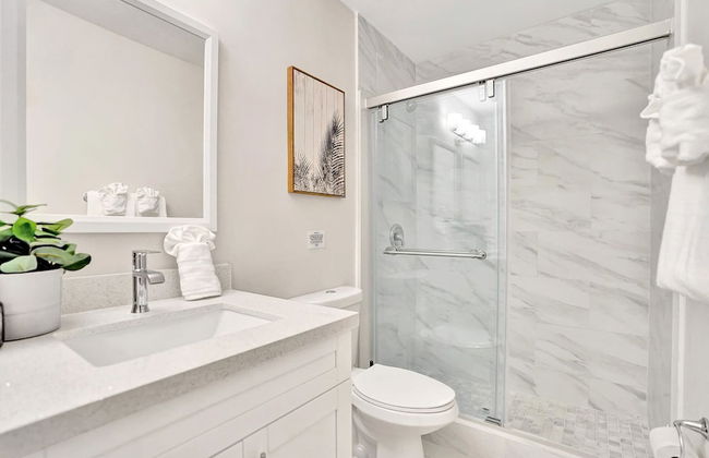 7 Br Home with Pool Gameroom & Soccer - Foto 53