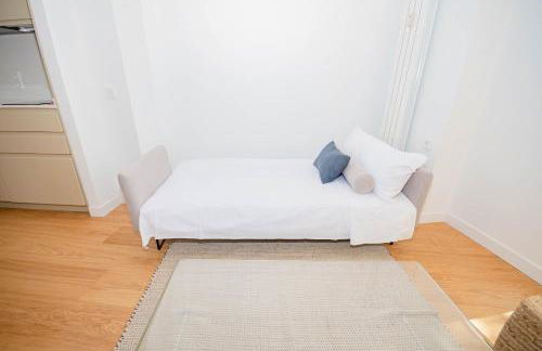 For You Rentals Bonito y acogedor apartamento TEMPORAL cerca al Estadio Bernabeu - Madrid VDS280 - Photo 11