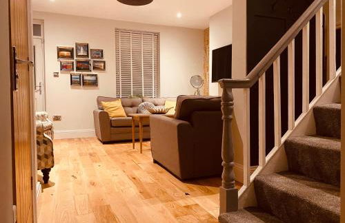 WESTREACH Filey - a 4 Bedroom, all en-suite sleep 8 Townhouse - Photo 7