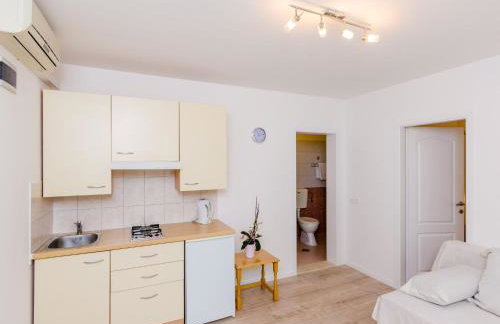Color Apartments - One Bedroom Apartment with Terrace and Partial Sea View Blue - Foto 12