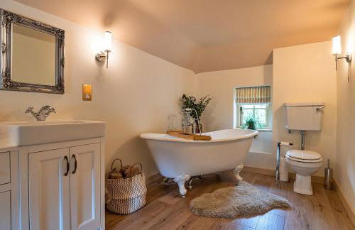 Finest Retreats - The Thatch at Winterborne Houghton - Photo 36