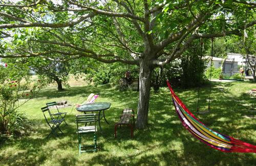 Maison de charme à Saoû, avec beau jardin au calme - Foto 5
