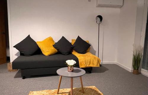 Superb modern flat in Northampton, parking &EV - Photo 19