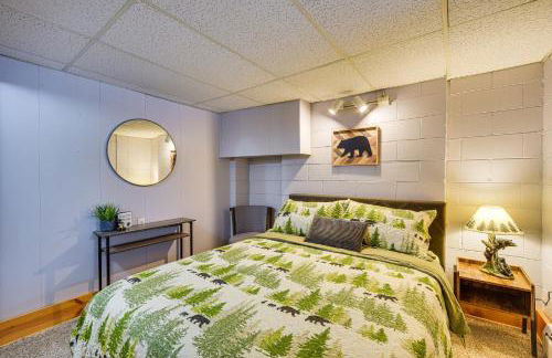 Charming Butternut Lake Getaway with Deck and Dock! - Foto 23