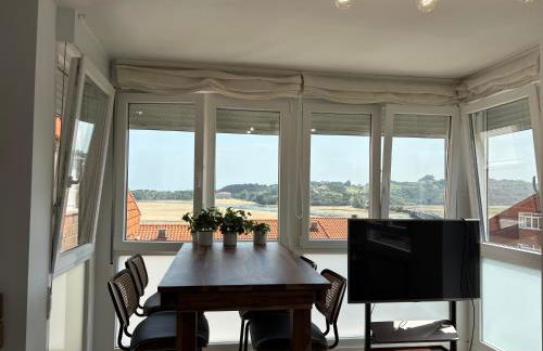 Vistas a la ría, Camas 160cm, Reformado, Wifi - Foto 1