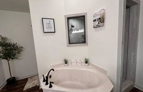 New build home 5mn from Snowden grow &Silo Aquare - Foto 5