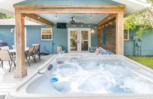 Hot Tub 5 min to beach King Bed - Foto 1