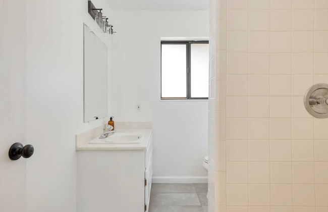 Lava Rocks by Avantstay Gorgeous Desert Haven w/ Pool, Hot Tub, Fire Pit & Ping Pong! - Foto 26