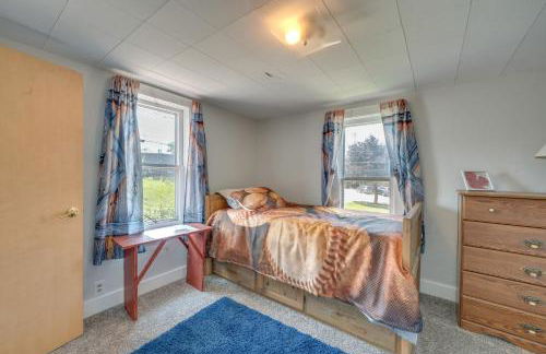 Cozy Iowa Getaway with Patio and Fenced-In Yard! - Foto 19