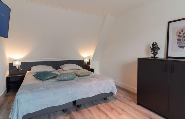 Holiday Home With Whirlpool and Sauna in a Quiet Area in Zeeland - Foto 23