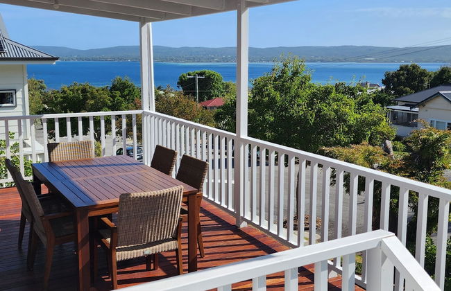 Bay Vista Cottage by the BnB Collection - Photo 9