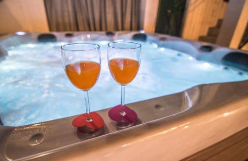 Villa Milena with heated pool and jacuzzi - Photo 20