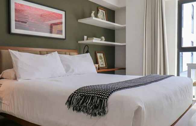 w Sophisticated Loft w AC in Barranco - Photo 1