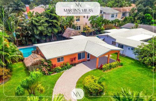 Hidden Gem Vacation Villa w Private Pool & TikiHut - Foto 1