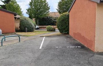 T2 55m² tout confort avec jardin. Cuisine et équipements neufs. Wifi TV parking - Photo 48