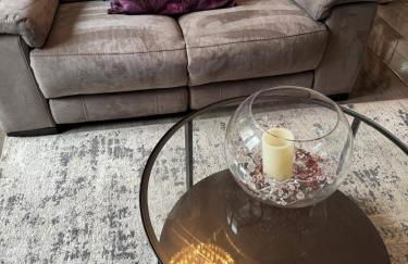 Your Home from Home - River bank - Foto 11