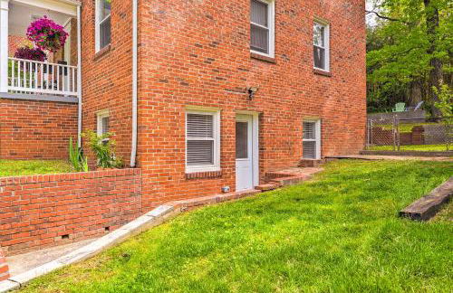 Takoma Park Apt with Wood Fire Pit Less Than 8 Mi to DC - Foto 22