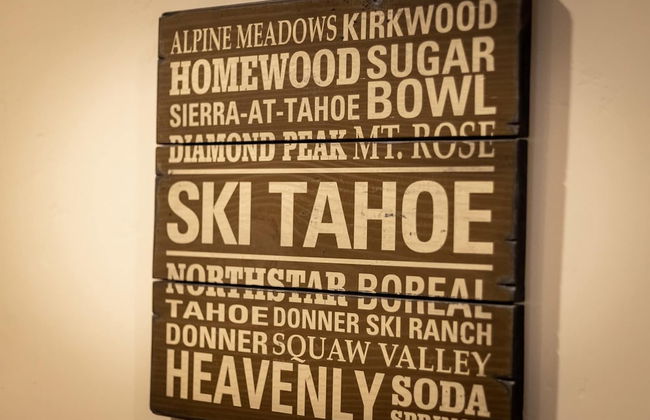Tahoe Woods Villa - Walk to Beach and Gondola/ Heavenly Ski - Foto 34
