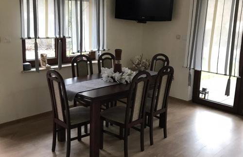 Urokliwy Domek nad Brzegiem Jeziora - Foto 16