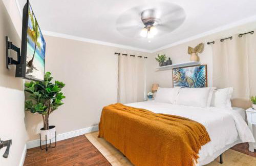 2 Homes • Hot Tubs x2 • Heated Pool • Fire Pit - Foto 18