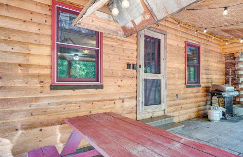 North Georgia Mtn Escape with Hot Tub and Games! - Foto 26