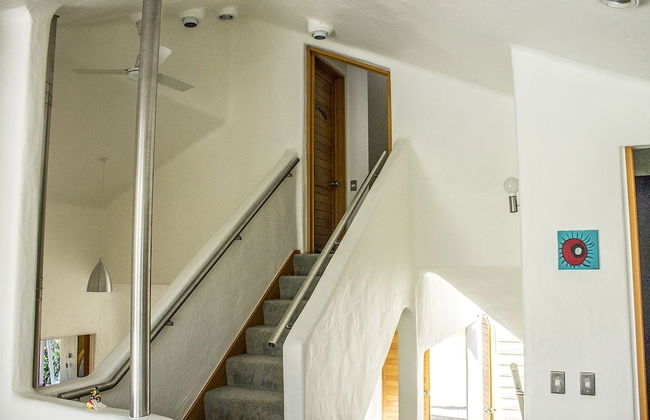 National Award Winner with Stunning View - Foto 13