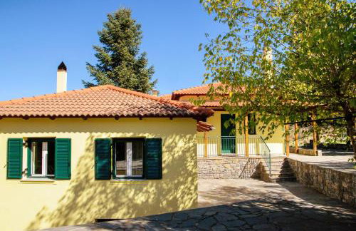 Dual House In Methydrio - Photo 15