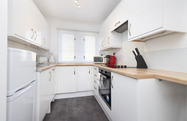 JOIVY Bright 3-Bed Flat Overlooking The Clyde - Foto 15