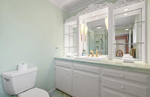 Airy Large Backyard Oasis Perfect Family Getaway - Foto 60