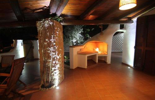 VILLA GILDA CON DEPANDACE PISCINA e GIARDINO - Photo 10