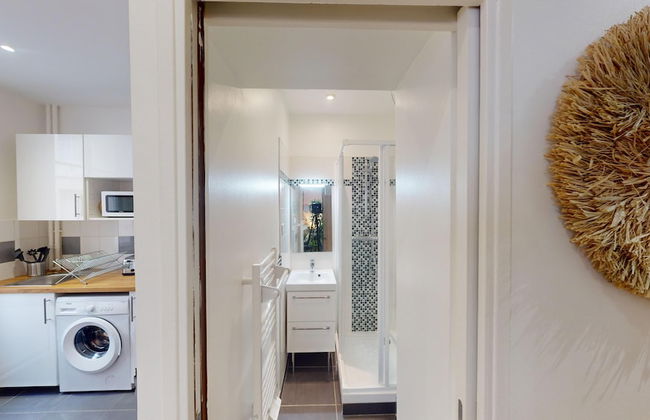 Beautiful 3bed House Garden & Parking - Photo 8