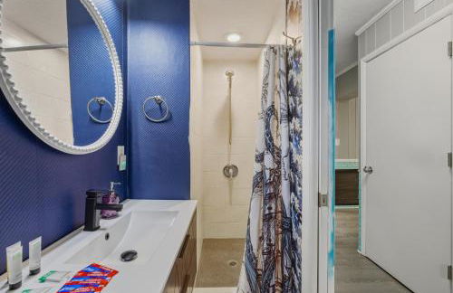 Trendy & Relaxing - Close to Beach - Pool - Hot Tub - Foto 43