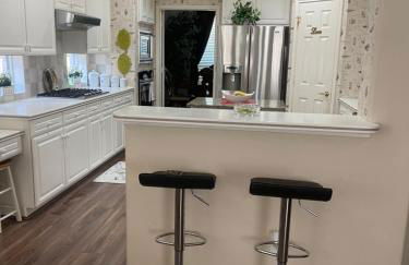 Unwind and Relax 4 Bedroom Stay - Foto 25