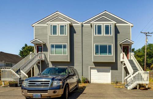 Walk to Shore Home with Deck in Rockaway Beach! - Foto 31