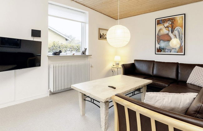 6 Person Holiday Home in Aeroskobing - Foto 4