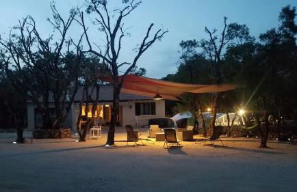 Villa avec piscine sur terrain clôt - Photo 29