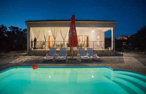 Holiday home with pool Kristal - Foto 13