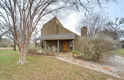 Serene Family Cottage with Deck and BBQ - Foto 1