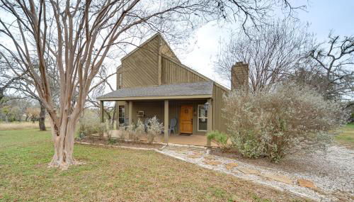 Serene Family Cottage with Deck and BBQ - Foto 1