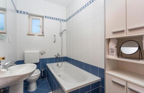 Beautiful Home In Matulji With Wifi - Foto 25